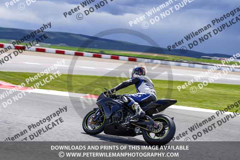cadwell no limits trackday;cadwell park;cadwell park photographs;cadwell trackday photographs;enduro digital images;event digital images;eventdigitalimages;navarra;no limits trackdays;peter wileman photography;racing digital images;trackday digital images;trackday photos